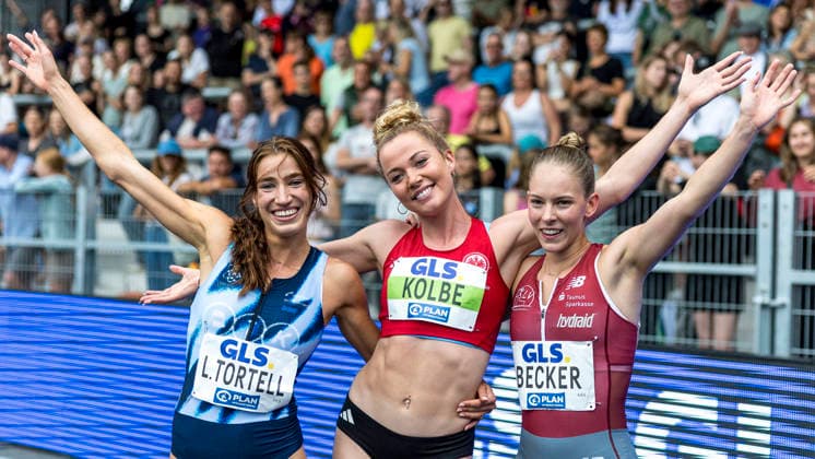Deutsche Leichtathletik-Meisterschaften; Bochum-Wattenscheid, 26.07.2026 Die 800m-Siegerinnen: Platz 3 Lara Tortell (Athletics Team Karben), Platz 1 Smilla Kolbe (Eintracht Frankfurt e.V.), Platz 2 Jana Marie Becker (Königsteiner LV); Deutsche Leichtathletik-Meisterschaften am 26.07.2026 im Lorheide-Stadion, Bochum-Wattenscheid (Nordrhein-Westfalen). *** German Track and Field Championships, Bochum-Wattenscheid, July 26, 2026. The 800m winners: 3rd place, Lara Tortell, Athletics Team Karben, 1st place: Smilla Kolbe, Eintracht Frankfurt e.V., 2nd place: Jana Marie Becker, Königsteiner LV German Track and Field Championships on July 26, 2026, at Lorheide Stadium, Bochum-Wattenscheid, North Rhine-Westphalia Copyright: xBEAUTIFULxSPORTS AxelxKohringx