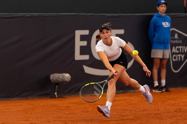 Tamara Korpatsch (GER) im Bild am Ball, Aktion, GER, Anna Bondar vs Tamara Korpatsch, Tennis, MSC Hamburg Ladies Open WTA, Tennis Damen 250, Finale, 26.07.2026 GER, Anna Bondar vs Tamara Korpatsch, Tennis, MSC Hamburg Ladies Open WTA 250, Finale, 26.07.2026 Hamburg *** Tamara Korpatsch (GER) pictured at the net, in action, GER, Anna Bondar vs. Tamara Korpatsch, Tennis, MSC Hamburg Ladies Open WTA 250, Final, July 26, 2026, GER, Anna Bondar vs. Tamara Korpatsch, tennis, MSC Hamburg Ladies Open WTA 250, final, July 26, 2026, Hamburg Copyright: xEibner-Pressefoto MaxxVincenx EP_MVN