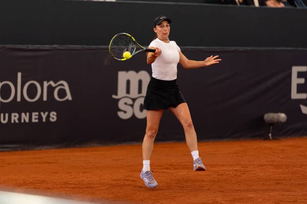Tamara Korpatsch (GER) im Bild am Ball, Aktion, GER, Anna Bondar vs Tamara Korpatsch, Tennis, MSC Hamburg Ladies Open WTA, Tennis Damen 250, Finale, 26.07.2026 GER, Anna Bondar vs Tamara Korpatsch, Tennis, MSC Hamburg Ladies Open WTA 250, Finale, 26.07.2026 Hamburg *** Tamara Korpatsch (GER) pictured at the net, in action, GER, Anna Bondar vs. Tamara Korpatsch, tennis, MSC Hamburg Ladies Open WTA 250, Final, July 26, 2026, GER, Anna Bondar vs. Tamara Korpatsch, tennis, MSC Hamburg Ladies Open WTA 250, final, July 26, 2026, Hamburg Copyright: xEibner-Pressefoto MaxxVincenx EP_MVN
