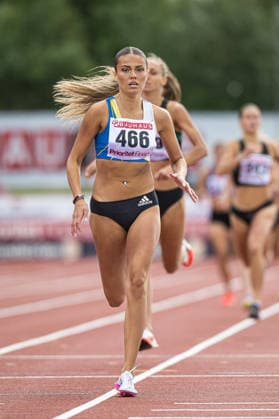 260726 Alice Magnell Millan, Tjalve FIF, tävlar i damernas 800 meter under dag 3 av friidrotts-SM den 26 juli 2026 i Uppsala. *** July 26, 2026: Alice Magnell Millan of Tjalve FIF competes in the women’s 800-meter race on Day 3 of the Swedish Track and Field Championships on July 26, 2026, in Uppsala  Copyright: ARONxBROMAN BB260726AM048