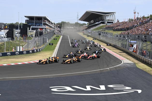 July 26, 2026, Budapest, Budapest, Hungary: The race start of the Hungarian Grand Prix at the Hungaroring circuit during the 2026 Hungarian Grand Prix in Budapest, Hungary on 25 July 2026. Budapest Hungary - ZUMAs291 20260726_zip_s291_002 Copyright: xBalintxSzentgallayx