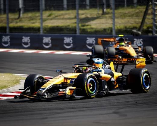 BUDAPEST - Oscar Piastri (McLaren) and Lando Norris (McLaren) during the race at the Hungaroring for the Hungarian Grand Prix. SANDER KONING ANP xVIxANPxSportx xxANPxIVx 564335571 originalFilename: 564335571.jpg