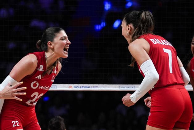 Turkiye v Brazil - 2026 FIVB Volleyball Nations League MACAO, CHINA - JULY 26: Ilkin Aydin and Hande Baladin of Turkiye celebrate after a point during the 2026 FIVB Volleyball Nations League (VNL) women s final match between Turkiye and Brazil at the East Asian Games Dome in Macao, China, on July 26, 2026. Dilara Irem Sancar Anadolu Macao China. Editorial use only. Please get in touch for any other usage.  Copyright: x2026xAnadoluxDilaraxIremxSancarx