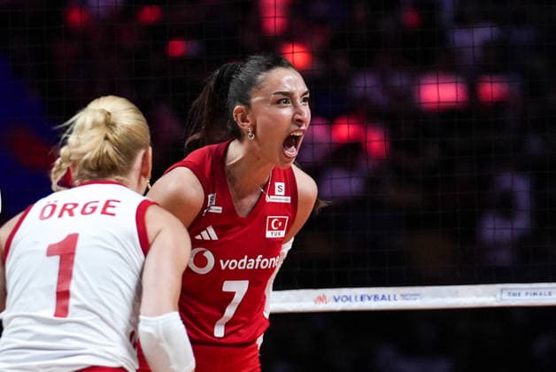 Turkiye v Brazil - 2026 FIVB Volleyball Nations League MACAO, CHINA - JULY 26: Hande Baladin of Turkiye celebrates after a point during the 2026 FIVB Volleyball Nations League (VNL) women s final match between Turkiye and Brazil at the East Asian Games Dome in Macao, China, on July 26, 2026. Dilara Irem Sancar Anadolu Macao China. Editorial use only. Please get in touch for any other usage.  Copyright: x2026xAnadoluxDilaraxIremxSancarx