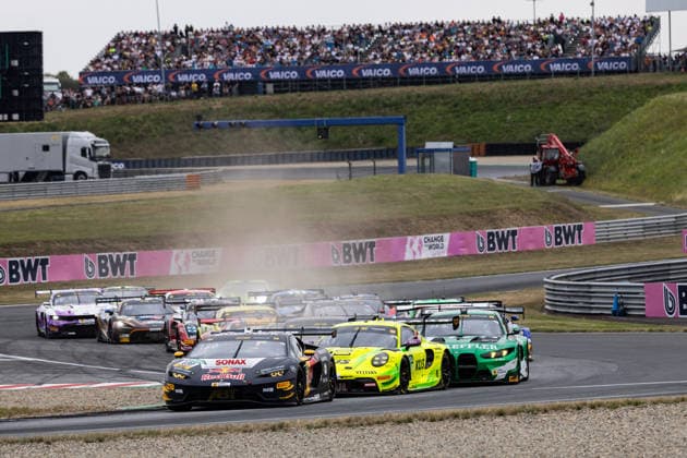 GER, DTM, 9. & 10. Lauf, Motorsport Arena Oschersleben 26.07.2026, Motorsport Arena, Oschersleben, GER, DTM, 9. & 10. Lauf, Motorsport Arena Oschersleben Start zum Rennen Â Foto: Alexander Trienitz Oschersleben Motorsport Arena Sachsen-Anhalt Deutschland *** GER, DTM, Round 9 of 10, Motorsport Arena Oschersleben, July 26, 2026, Motorsport Arena, Oschersleben, GER, DTM, Round 9 of 10, Motorsport Arena Oschersleben: Start of the race. Photo by Alexander Trienitz, Oschersleben Motorsport Arena, Saxony-Anhalt, Germany