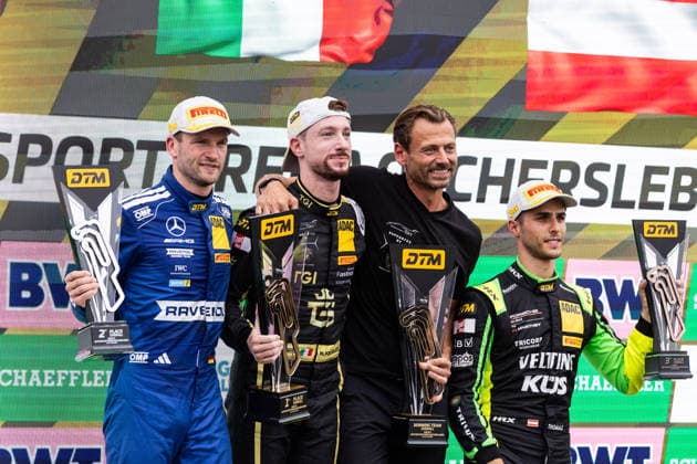 Sport Bilder des Tages GER, DTM, 9. & 10. Lauf, Motorsport Arena Oschersleben 26.07.2026, Motorsport Arena, Oschersleben, GER, DTM, 9. & 10. Lauf, Motorsport Arena Oschersleben Podium: Sieger Mirko Bortolotti, TGI Team by GRT, 2. Platz Maro Engel, Mercedes-AMG Team Winwward, 3. Platz Thomas Preining, Manthey, Gottfried Grasser, Teamchef Grasser Racing Team Â Foto: Alexander Trienitz Oschersleben Motorsport Arena Sachsen-Anhalt Deutschland *** GER, DTM, Round 9 of 10, Motorsport Arena Oschersleben, July 26, 2026, Motorsport Arena, Oschersleben, GER, DTM, Round 9 of 10, Motorsport Arena Oschersleben Podium: Winner Mirko Bortolotti, TGI Team by GRT; 2nd place Maro Engel, Mercedes AMG Team Winward; 3rd place Thomas Preining, Manthey, Gottfried Grasser, Team Principal, Grasser Racing Team. Photo by Alexander Trienitz, Oschersleben Motorsport Arena, Saxony-Anhalt, Germany