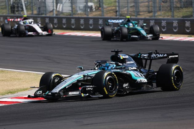 F1 Hungarian Grand Prix 2026 George Russell of Mercedes, Fernando Alonso of Aston Martin Aramco and Oliver Bearman of Haas during the Formula 1 Hungarian Grand Prix at Hungaroring in Budapest, Hungary on July 26, 2026. Budapest Hungary  Copyright: xJakubxPorzyckix originalFilename:porzycki-f1hungar260726_npyE3.jpg