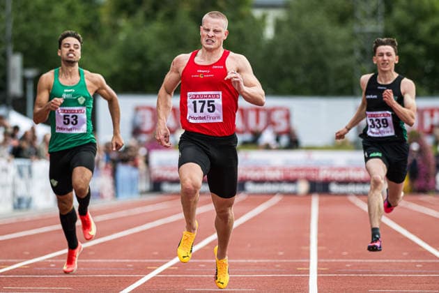 260726 Henrik Larsson, IF Göta Karlstad, tävlar i herrarnas 200 meter under dag 3 av friidrotts-SM den 26 juli 2026 i Uppsala. *** July 26, 2026: Henrik Larsson of IF Göta Karlstad competes in the men’s 200-meter race on Day 3 of the Swedish Track and Field Championships on July 26, 2026, in Uppsala  Copyright: ARONxBROMAN BB260726AM065
