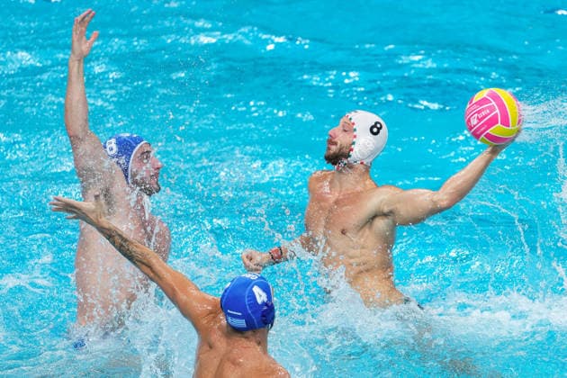 July 26, 2026, Sydney, Nsw, Australia: GERGO ZALANKI of Hungary shoots on goal during the Men s gold medal match between Hungary and Greece at the 2026 World Aquatics Women s Water polo, Wasserball World Cup. Sydney Australia - ZUMAt173 20260726_zsp_t173_072 Copyright: xStephanexThomasx