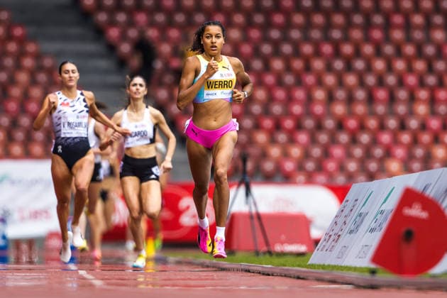 Swiss Athletics Championships, 26.07.2026 ZURICH, SWITZERLAND - JULY 26: Audrey Werro (CA Belfaux) leads in the womens 800 m final ahead of Valentina Rosamilia (BTV Aarau Athletics) and Veronica Vancardo (CA Fribourg) at the Swiss Athletics Championships on July 26, 2026 in Zurich, Switzerland. *** Swiss Athletics Championships, July 26, 2026, ZURICH, SWITZERLAND JULY 26 Audrey Werro of CA Belfaux leads the women’s 800-meter final ahead of Valentina Rosamilia of BTV Aarau Athletics and Veronica Vancardo of CA Fribourg at the Swiss Athletics Championships on July 26, 2026, in Zurich, Switzerland Copyright: xBEAUTIFULxSPORTS UlfxSchillerx