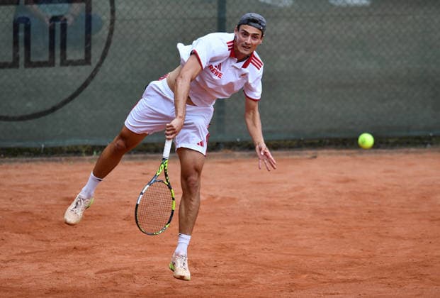 Tennis 1. Herren Bundesliga Saison 2026 TC Bredeney - Kölner THC Stadion Rot-Weiss am 26.07.2026 am Zeißbogen in Essen Fabrizio Andaloro ( Kölner THC Stadion Rot-Weiss ) Nordrhein-Westfalen Deutschland *** Men s Tennis 1 Bundesliga, 2026 Season, TC Bredeney vs. Kölner THC Stadion Rot Weiss on July 26, 2026, at Zeißbogen in Essen, Fabrizio Andaloro, Kölner THC Stadion Rot Weiss, North Rhine-Westphalia, Germany