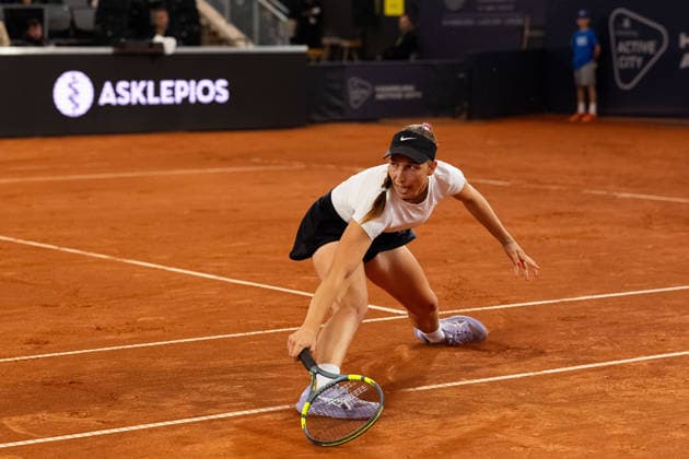 Tamara Korpatsch (GER) im Bild am Ball, Aktion, GER, Anna Bondar vs Tamara Korpatsch, Tennis, MSC Hamburg Ladies Open WTA, Tennis Damen 250, Finale, 26.07.2026 GER, Anna Bondar vs Tamara Korpatsch, Tennis, MSC Hamburg Ladies Open WTA 250, Finale, 26.07.2026 Hamburg *** Tamara Korpatsch (GER) pictured at the net, in action, GER, Anna Bondar vs. Tamara Korpatsch, tennis, MSC Hamburg Ladies Open WTA 250, Final, July 26, 2026, GER, Anna Bondar vs. Tamara Korpatsch, tennis, MSC Hamburg Ladies Open WTA 250, final, July 26, 2026, Hamburg Copyright: xEibner-Pressefoto MaxxVincenx EP_MVN