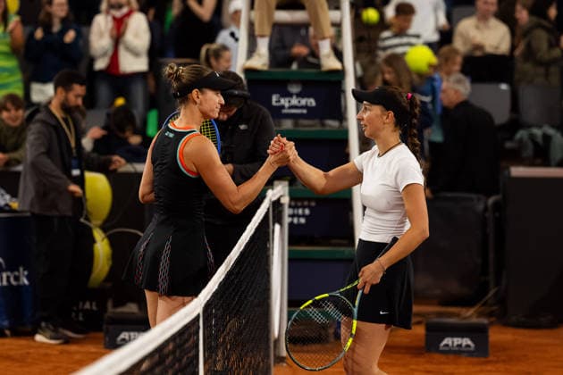 Anna Bondar (HUN) und Tamara Korpatsch (GER) am Netz nach dem Spiel, GER, Anna Bondar vs Tamara Korpatsch, Tennis, MSC Hamburg Ladies Open WTA, Tennis Damen 250, Finale, 26.07.2026 GER, Anna Bondar vs Tamara Korpatsch, Tennis, MSC Hamburg Ladies Open WTA 250, Finale, 26.07.2026 Hamburg *** Anna Bondar (HUN) and Tamara Korpatsch (GER) at the net after the match, GER, Anna Bondar vs. Tamara Korpatsch, Tennis, MSC Hamburg Ladies Open WTA 250, Final, July 26, 2026, GER, Anna Bondar vs. Tamara Korpatsch, Tennis, MSC Hamburg Ladies Open WTA 250, Final, July 26, 2026, Hamburg Copyright: xEibner-Pressefoto MaxxVincenx EP_MVN