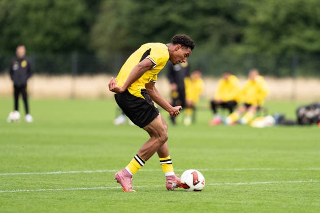 26.07.2026, GER Deutschland, Fussball, Saison 2026 2027, Testspiel zwischen Borussia Dortmund U23 vs Jong FC Utrecht Bennedikt Wüstenhagen Wuestenhagen (BV Borussia Dortmund U23, 9) Einzelaktion; Ganzkörper Ganzkoerper ; Ball am Fuss; beim Torschuss. Tor Dortmund BVB-Trainingsgelände Hohenbuschei Nordrhein Westfalen Deutschland *** July 26, 2026, GER Germany, Soccer, 2026–2027 Season, Friendly match between Borussia Dortmund U23 and Jong FC Utrecht; Bennedikt Wüstenhagen (Wuestenhagen) of BV Borussia Dortmund U23; 9 individual plays; full-body movement; ball at his feet during a shot on goal; goal; Dortmund (BVB); Hohenbuschei training facility; North Rhine-Westphalia, Germany Copyright: xnordphotoxGmbHx xSchulzex
