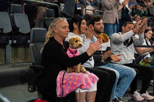 Tennis I Damen I Saison 2026 I MSC Hamburg Ladies Open WTA250 I 26.07.2026 Famile von Tamara Korpatsch (DEU) mit Hund Stella auf der Tribüne *** Tennis I Women I 2026 Season I MSC Hamburg Ladies Open WTA250 I July 26, 2026 Tamara Korpatsch s family (GER) with their dog Stella in the stands Copyright: xLobeca Björn-OlexKehmx