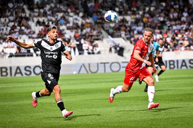 26 07 2026, Lugano, AIL Arena, Super League: FC Lugano - FC Vaduz, 25 Uran Bislimi (Lugano) in action chased by 5 Liridon Berisha (Vaduz) Lugano AIL Arena Ticino Switzerland *** July 26, 2026, Lugano, AIL Arena, Super League: FC Lugano vs. FC Vaduz; 25-year-old Uran Bislimi of Lugano in action, pursued by 5-year-old Liridon Berisha of Vaduz; Lugano, AIL Arena, Ticino, Switzerland Copyright: xJustPictures.ch AndreaxBrancax jp-en-AnBr-AB_26072026_7392