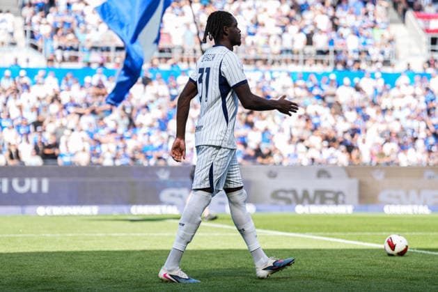 Freundschaftsspiel: Karlsruher SC vs FC Internazionale Milano, 26.07.2026 Yann Bisseck (FC Internaziolane Milano, 31) Freundschaftsspiel: Karlsruher SC vs FC Internazionale Milano, BBBank Wildpark Karlsruhe, 26.07.2026 DFB DFL REGULATIONS PROHIBIT ANY USE OF PHOTOGRAPHS AS IMAGE SEQUENCES AND OR QUASI-VIDEO. *** Friendly Match: Karlsruher SC vs. FC Internazionale Milano, July 26, 2026 Yann Bisseck, FC Internazionale Milano, 31 Friendly Match: Karlsruher SC vs. FC Internazionale Milano, BBBank Wildpark Karlsruhe, July 26, 2026 DFB and DFL regulations prohibit any use of photographs as image sequences and or quasi-video Copyright: xBEAUTIFULxSPORTS Boscox