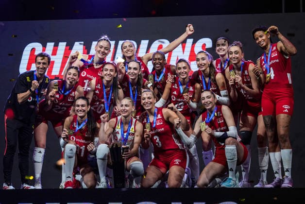 Turkiye win 2nd Women’s Nations League title with victory over Brazil MACAO, CHINA - JULY 26: Players of Turkiye celebrate after winning the 2026 FIVB Volleyball Nations League (VNL) women s final match between Turkiye and Brazil at the East Asian Games Dome in Macao, China, on July 26, 2026. Turkiye’s national women’s volleyball team defeated Brazil 3-1 in the 2026 FIVB Volleyball Nations League final to win the tournament for the second time in their history. Dilara Irem Sancar Anadolu Macao China. Editorial use only. Please get in touch for any other usage.  Copyright: x2026xAnadoluxDilaraxIremxSancarx