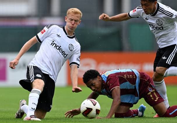 Trabzonspor v Eintracht Frankfurt - Friendly Match SALZBURG, AUSTRIA - JULY 26 : Thierry Karadeniz of Trabzonspor competes during the first friendly match between Trabzonspor and Eintracht Frankfur at SAK Arena Nonntal Sports Complex in Salzburg, Austria on July 26, 2026. Hasan Tascan Anadolu Salzburg Austria. Editorial use only. Please get in touch for any other usage.  Copyright: x2026xAnadoluxHasanxTascanx