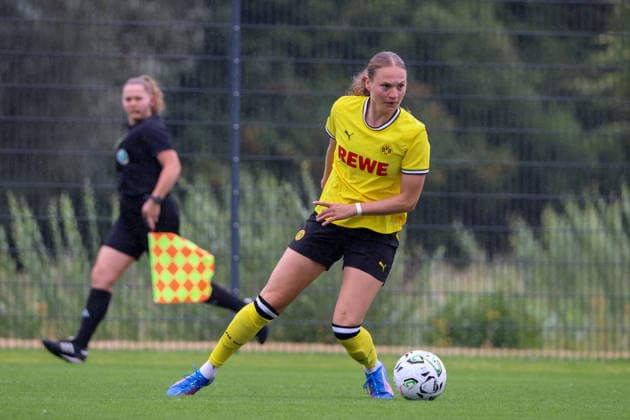 Dortmund, Deutschland: 26.07.2026 - Testspiel - BVB Frauen vs. SC Heerenveen Frauen Im Bild: Annika Enderle (BVB) *** Dortmund, Germany, July 26, 2026: Friendly match between BVB Women and SC Heerenveen Women. Pictured: Annika Enderle, BVB Copyright: HMBxMedia MadeleinexFantini