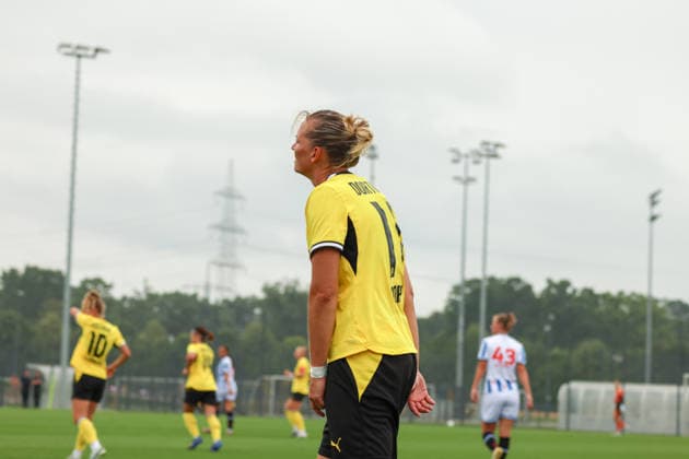 Dortmund, Deutschland: 26.07.2026 - Testspiel - BVB Frauen vs. SC Heerenveen Frauen Im Bild: Alexandra Popp (BVB) *** Dortmund, Germany, July 26, 2026: Friendly match between BVB Women and SC Heerenveen Women. Pictured: Alexandra Popp (BVB) Copyright: HMBxMedia MadeleinexFantini