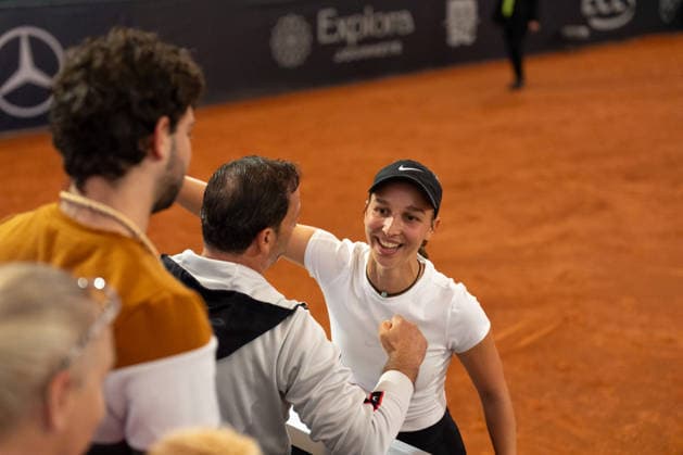 MSC Hamburg Ladies Open - Day 7 Fifth seed Tamara Korpatsch of Germany celebrates after winning the singles final against fourth seed Anna Bondar of Hungary at the 2026 MSC Hamburg Ladies Open women s tennis tournament at Am Rothenbaum in Hamburg, Germany. Hamburg Hamburg Germany  Copyright: xOwenxHammondx originalFilename:hammond-2026msch260726_npT5W.jpg