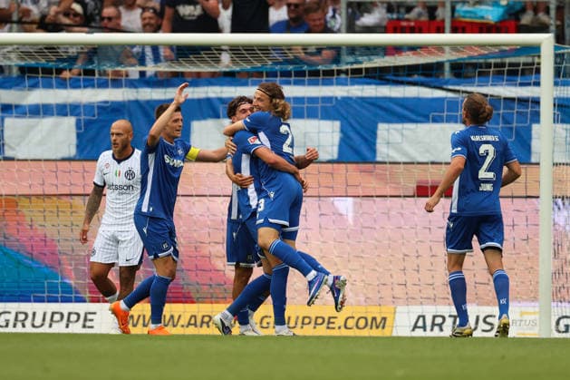 Happy ueber seinen ersten Treffer fuer den KSC Tim Civeja (Karlsruher SC, 23) der zum 1:0 trifft, GER, Karlsruher SC vs. Inter Mailand, Fussball, Testspiel, 2026 2027, 26.07.2026, DFL REGULATIONS PROHIBIT ANY USE OF PHOTOGRAPHS AS IMAGE SEQUENCES AND OR QUASI-VIDEO, GER, Karlsruher SC vs. Inter Mailand, Fussball, Testspiel, 2026 2027, 26.07.2026 Karlsruhe *** Tim Civeja of Karlsruher SC, 23, celebrates his first goal for KSC, scoring the 1-0 goal, GER, Karlsruher SC vs. Inter Milan, Soccer, Friendly Match, 2026–2027, July 26, 2026, DFL regulations prohibit any use of photographs as image sequences and or quasi-video, GER, Karlsruher SC vs. Inter Milan, soccer, friendly match, 2026–2027, July 26, 2026, Karlsruhe Copyright: xEibner-Pressefoto JanxPrihodax EP_JPA