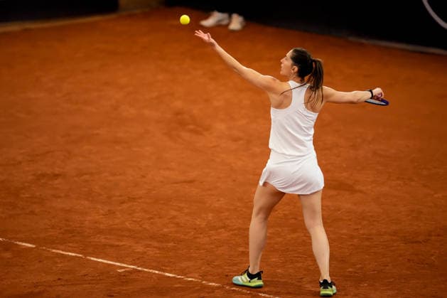 MSC Hamburg Ladies Open - Day 7 Andrea Petkovic of Germany plays during an exhibition match against Martina Hingis of Switzerland at the 2026 MSC Hamburg Ladies Open women s tennis tournament at Am Rothenbaum in Hamburg, Germany. Hamburg Hamburg Germany  Copyright: xOwenxHammondx originalFilename:hammond-2026msch260726_npEfM.jpg