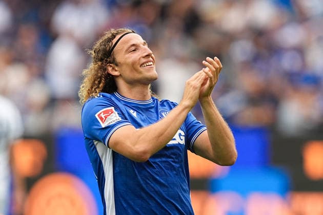 26.07.2026, xydrx, Fußball, Testspiel, Saisoneröffnung, Karlsruher SC - Inter Mailand, Saison 2026 2027, BBBank Wildpark: Torjubel nach dem Tor zum 1:0 für den Karlsruher SC durch Torschütze Tim Civeja (Karlsruher SC, 23) DFB regulations prohibit any use of photographs as image sequences and or quasi-video. *** July 26, 2026, xydrx, soccer, exhibition match, season opener, Karlsruher SC vs. Inter Milan, 2026–2027 season, BBBank Wildpark: Celebrations after Karlsruher SC’s 1–0 goal scored by Tim Civeja, Karlsruher SC, 23. DFB regulations prohibit any use of photographs as image sequences and or quasi-video. Copyright: HMBxMedia YannisxDreimann