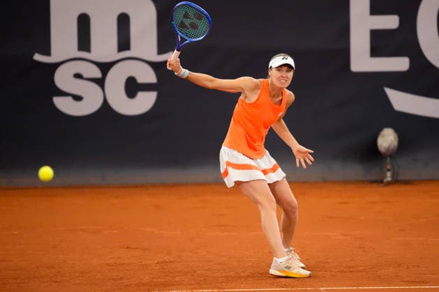 MSC Hamburg Ladies Open - Day 7 Martina Hingis of Switzerland plays during an exhibition match against Andrea Petkovic of Germany at the 2026 MSC Hamburg Ladies Open Women s tennis tournament at Am Rothenbaum in Hamburg, Germany. Hamburg Hamburg Germany  Copyright: xOwenxHammondx originalFilename:hammond-2026msch260726_npyZ3.jpg