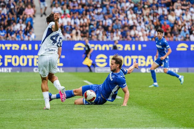 Freundschaftsspiel: Karlsruher SC vs FC Internazionale Milano, 26.07.2026 Mattia Mosconi (FC Internazionale Milano, 48) am Ball während Christoph Kobald (Karlsruher SC, 22) vor dem Ball grätscht Freundschaftsspiel: Karlsruher SC vs FC Internazionale Milano, BBBank Wildpark Karlsruhe, 26.07.2026 DFB DFL REGULATIONS PROHIBIT ANY USE OF PHOTOGRAPHS AS IMAGE SEQUENCES AND OR QUASI-VIDEO. *** Friendly Match: Karlsruher SC vs. FC Internazionale Milano, July 26, 2026. Mattia Mosconi (FC Internazionale Milano, No. 48) has the ball while Christoph Kobald (Karlsruher SC, No. 22) slides in to tackle in front of the ball. Friendly Match: Karlsruher SC vs. FC Internazionale Milano, BBBank Wildpark Karlsruhe, July 26, 2026. DFB and DFL regulations prohibit any use of photographs as image sequences and or quasi-video. Copyright: xBEAUTIFULxSPORTS Boscox
