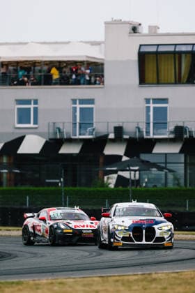ADAC GT4 Germany, 5. + 6. Rennen Oschersleben 2026 66 BMW M4 GT4 Evo, ME Motorsport: Leon Bauchmüller, Lukas Stiefelhagen, 30 Porsche 718 Cayman GT4 RS Clubsport, Avia W&S Motorsport: Maximilian Schreyer, Alon Gabbay - picture by Gruppe C Photography Oschersleben Oschersleben Sachsen-Anhalt Germany Copyright: xGruppexCxPhotographyx