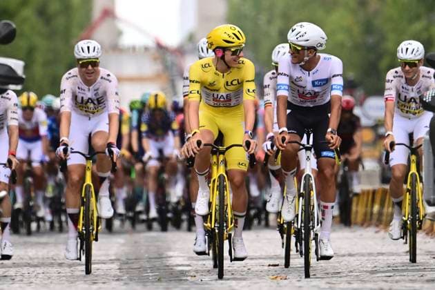 Tour de France 2026 Stage 21 PARIS CHAMPS-ELYSEES, FRANCE - JULY 26 : Pogacar Tadej (SLO) of UAE Team Emirates - XRG, Del Toro Isaac (MEX) of UAE Team Emirates - XRG during stage 21 of the 113rd edition of Tour de France an UCI World Tour 2.UWT cycling road race stage for Men Elite of 130 km with start in Thoiry and finish in Paris Champs-Elysees on July 26, 2026 in Paris Champs-Elysees, France, 26 07 2026 Paris Champs-Elysees France  Copyright: xPeterxDexVoechtx