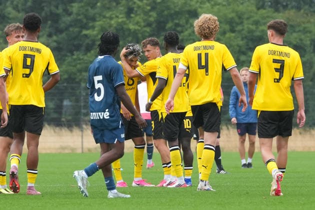 Sonntag, 26.07.2026 Saison 2026 2027 Testspiel, Freundschaftsspiel im BVB Fußballpark Hohenbuschei, Dortmund, Germany. BV Borussia Dortmund U23 - Jong FC Utrecht. Torjubel nach dem 2:0 durch Fadi Zarqelain (BVB). *** Sunday, July 26, 2026 2026–2027 Season Preseason Match, Friendly Match at BVB Fußballpark Hohenbuschei, Dortmund, Germany BV Borussia Dortmund U23 vs. Jong FC Utrecht Celebration after Fadi Zarqelain s 2–0 goal for BVB