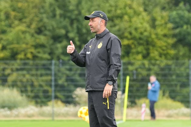 Sonntag, 26.07.2026 Saison 2026 2027 Testspiel, Freundschaftsspiel im BVB Fußballpark Hohenbuschei, Dortmund, Germany. BV Borussia Dortmund U23 - Jong FC Utrecht. Cheftrainer Daniel Rios (BVB) *** Sunday, July 26, 2026 2026–2027 Season Preseason Match, Friendly Match at BVB Fußballpark Hohenbuschei, Dortmund, Germany BV Borussia Dortmund U23 vs. Jong FC Utrecht Head Coach Daniel Rios BVB