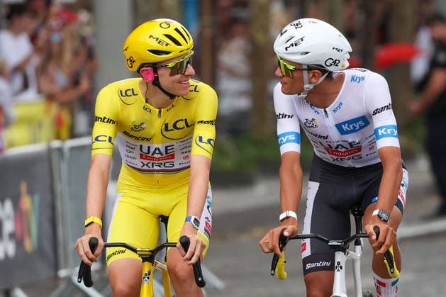 Sport Bilder des Tages Paris, France Tadej Pogacar (UAE Team Emirates XRG) (SLO) in the yellow jersey and Isaac Del Toro (MEX) (UAE Team Emirates XRG) in the white jersey the Champs-ElysÃ es, the start Stage 21 of the Tour de France 2026 from Thoiry to Paris (Champs-ElysÃ es) on July 26, 2026, in Paris, France *** Paris, France: Tadej Pogacar (UAE Team Emirates, XRG, SLO) in the yellow jersey and Isaac Del Toro (UAE Team Emirates, XRG, MEX) in the white jersey on the Champs-Élysées, the start of Stage 21 of the 2026 Tour de France from Thoiry to the Champs-Élysées in Paris on July 26, 2026, in Paris, France Copyright: HMBxMedia JoaquimxFerreira