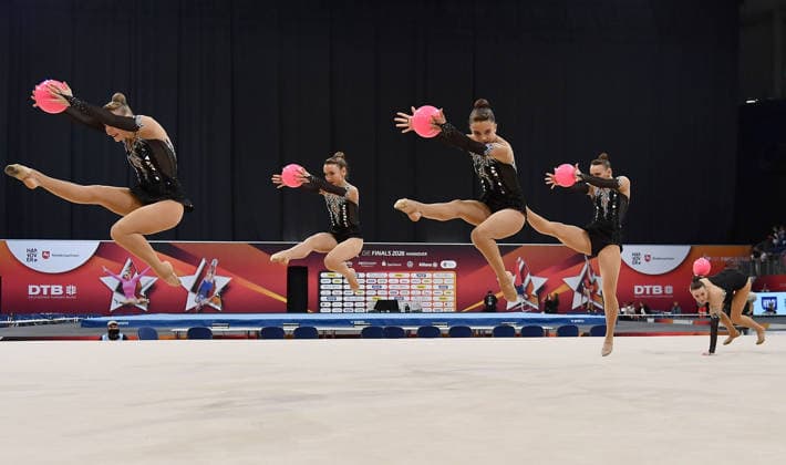 26.07.2026, xhbx, Turnen Rhythmische Sportgymnastik, Deutsche Meisterschaften 2026 v.l. Gruppe, Mannschaft TV Dahn 1910 Ball Übung (DFL DFB REGULATIONS PROHIBIT ANY USE OF PHOTOGRAPHS as IMAGE SEQUENCES and or QUASI-VIDEO) Hannover *** July 26, 2026, xhbx, Gymnastics, Rhythmic Gymnastics, 2026 German Championships, Group V, TV Dahn 1910 Team, Ball Routine. DFL and DFB regulations prohibit any use of photographs as image sequences and or quasi-video. Hanover