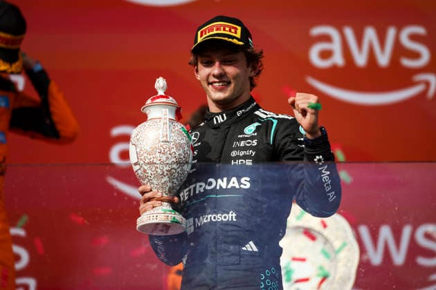 F1 - HUNGARIAN GRAND PRIX 2026 KIMI ANTONELLI Andrea (ita), Mercedes AMG F1 Team W16, portrait podium trophy during the Formula 1 Hungarian Grand Prix 2026, 11th round of the 2026 Formula One World Championship, WM, Weltmeisterschaft from July 24 to 26, 2026 on the Hungaroring, in Mogyorod near Budapest, Hungary - MogyorodHungary  Copyright: xXavixBonillax