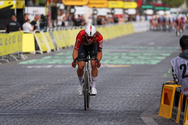 Paris, France BAPTISTE VEISTROFFER FRA LOTTO INTERMARCHE, the Champs-ElysÃ es, the start Stage 21 of the Tour de France 2026 from Thoiry to Paris (Champs-ElysÃ es) on July 26, 2026, in Paris, France *** Paris, France: Baptiste Veistroffer of Lotto Intermarché on the Champs-Élysées, the start of Stage 21 of the 2026 Tour de France from Thoiry to the Champs-Élysées in Paris on July 26, 2026, in Paris, France Copyright: HMBxMedia JoaquimxFerreira