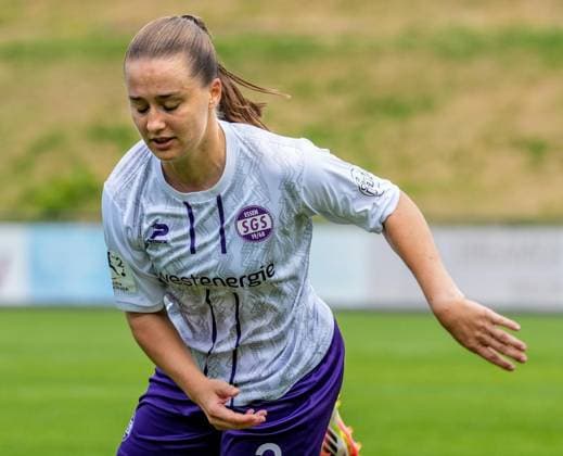 Frauenfussball in Essen ** NUR FÜR REDAKTIONELLE ZWECKE ** EDITORIAL USE ONLY **<p>JoÃ«lle Tabea Steiner im Spiel gegen den FC Twente am 26.7. 2026 im Stadion Uhlenkrug, Am Uhlenkrug 40. Für Twente steht keine Aufstellung zur Verfügung. Michael Gohl FUNKE Foto Services< p> Deutschland Nordrhein-Westfalen Essen Copyright: MichaelxGohl *** Women s Soccer in Essen ** FOR EDITORIAL PURPOSES ONLY ** EDITORIAL USE ONLY ** p Joëlle Tabea Steiner in the match against FC Twente on July 26, 2026, at Uhlenkrug Stadium, Am Uhlenkrug 40. No lineup is available for Twente. Michael Gohl, FUNKE Photo Services p Sports, Germany, North Rhine-Westphalia, Essen. Copyright MichaelxGohl Copyright: MichaelxGohl doc86vy0o4ouva1j5qbsiwt ,EDITORIAL USE ONLY