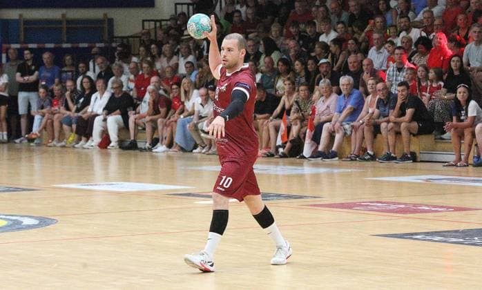 26-07.2026 xmgoodx Offenbach, Handball Männer - 125 Jahre OFC Jubliäumsspiel OFC Kickers gegen MT Melsungen Tor zum 1:0 durch Arras, Phil (OFC) *** July 26, 2026 xmgoodx Offenbach, Men s Handball: OFC s 125th Anniversary Match—OFC Kickers vs. MT Melsungen; Goal for the 1–0 lead scored by Arras, Phil (OFC)