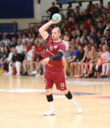 26-07.2026 xmgoodx Offenbach, Handball Männer - 125 Jahre OFC Jubliäumsspiel OFC Kickers gegen MT Melsungen Tor zum 1:0 durch Arras, Phil (OFC) *** July 26, 2026 xmgoodx Offenbach, Men s Handball: OFC s 125th Anniversary Match—OFC Kickers vs. MT Melsungen; Goal for the 1–0 lead by Arras, Phil (OFC)