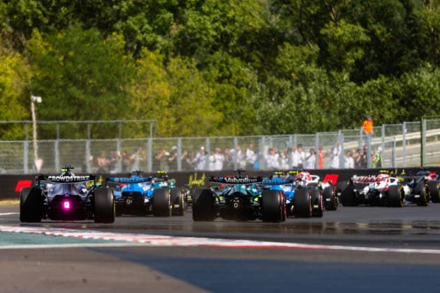 Formula 1 AWS Hungarian Grand Prix 2026 Cedric Marcadier OVERTAKE MAXPPP - Budapest 26 07 2026 start at the Formula 1 AWS Hungarian Grand Prix 2026, the 11th round of the 2026 FIA Formula 1 World Championship, WM, Weltmeisterschaft at the Hungaroring in Budapest, Hungary, from 23 to 26 July 2026 Budapest Hungaroring Hungary  Copyright: xOVERTAKE MAXPPPxCedricxMarcadierx OVT202607263287 OVT202607263287