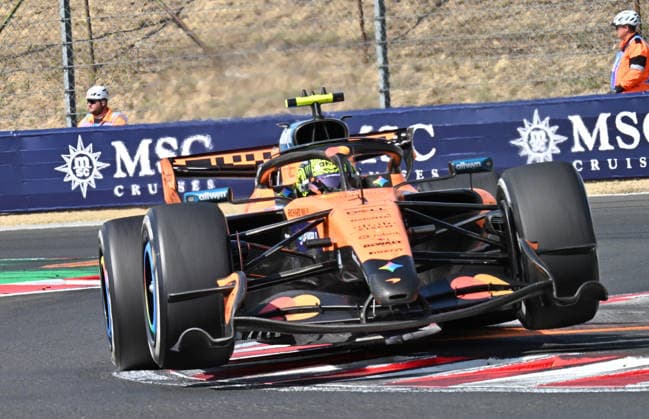 26.07.2026, Hungaroring, Budapest, FORMULA 1 AWS HUNGARIAN GRAND PRIX 2026 , im Bild Lando Norris (GBR), McLaren Mastercard F1 Team (Photo by Hasan Bratic DeFodi Images) - *** July 26, 2026, Hungaroring, Budapest, 2026 FORMULA 1 AWS HUNGARIAN GRAND PRIX; pictured: Lando Norris (GBR), McLaren Mastercard F1 Team. Photo by Hasan Bratic, DeFodi Images