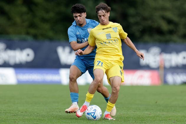 SOCCER - Friendly Match - Napoli vs. Carrarese Photo by IPA ABACAPRESS.COM87021767 - Giulio Baroncelli during a friendly match between SSC Napoli and Carrarese at SSC Napoli s 2026-27 preseason training camp in Val di Sole, Trentino, Dimaro Folgarida, July 26, 2026. Dimaro Italy  Copyright: xIPAxSport ABACAx