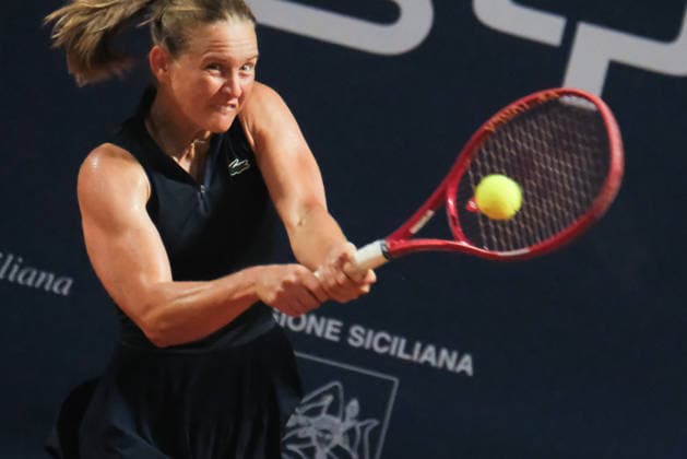 IPA87023058 - Palermo, Italy, July 2026. Country Time Club, women s singles final at the 2026 Palermo Ladies Open, a professional women s tennis tournament on the WTA, Tennis Damen 125 circuit. Pictured: Francesca Jones vs. Fiona Ferro  Copyright: xFedericoxSerra IPAxSportx xx 87023058