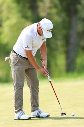 Emiliano Grillo of Argentina putts on the first green during the final round of the 2026 3M Open at TPC Twin Cities on July 26, 2026 in Blaine, Minnesota. CSM Golf 2026: PGA, Golf Herren 3M Open: Final Round  - ZUMAc04_ 20260726_zma_c04_039 Copyright: xStevenxGarciax