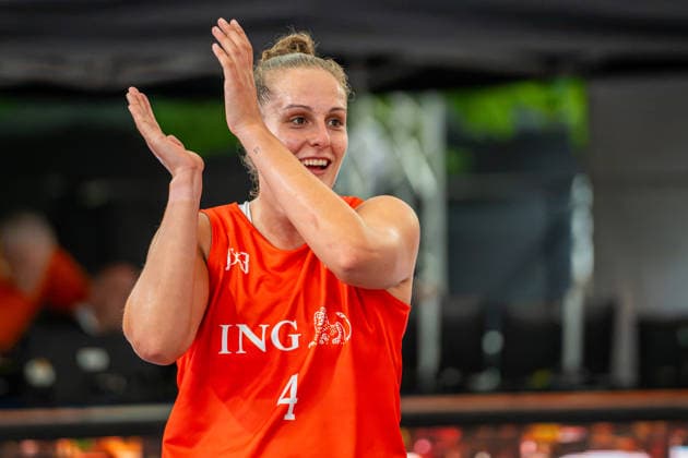 SVD 49 Dortmund (orange) gegen Wedel (schwarz) - Finale Frauen - 3x3 Basketball - Die Finals 2026 (26.07.2026, Neues Rathaus (Hannover, GER), *** SVD 49 Dortmund (orange) vs. Wedel (black) Women s 3x3 Basketball Final, The Finals 2026, July 26, 2026, New City Hall, Hanover, GER, Copyright: xJanxGuentherx