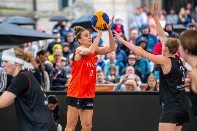 SVD 49 Dortmund (orange) gegen Wedel (schwarz) - Finale Frauen - 3x3 Basketball - Die Finals 2026 (26.07.2026, Neues Rathaus (Hannover, GER), *** SVD 49 Dortmund (orange) vs. Wedel (black) Women s 3x3 Basketball Final, The Finals 2026, July 26, 2026, New City Hall, Hanover, GER, Copyright: xJanxGuentherx