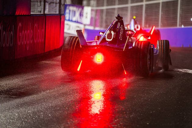 2026 FORMULA E TOKYO ePRIX 37 CASSIDY Nick (nzl), CitroÃ«n Racing Formula E Team, CitroÃ«n, action during the Tokyo ePrix, 14th and 15th round of the 2025-26 ABB FIA Formula E World Championship, WM, Weltmeisterschaft on the Tokyo Street Circuit from July 24 to 26, 2026 in Tokyo, Japan - TokyoJapan  Copyright: xBastienxRouxx